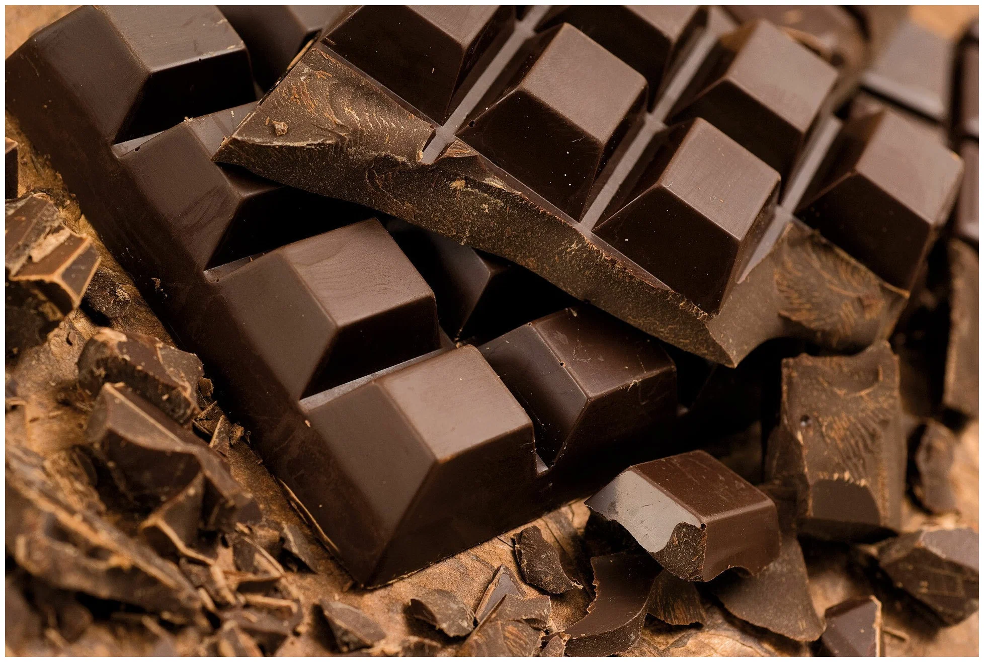 شکلات تلخ ارزش غذایی